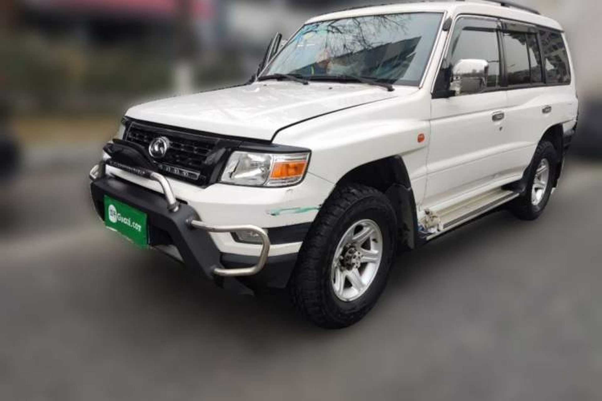 Used Leopaard Q6 2015 2.4L Manual 4x4 Excellence Edition Exterior 5