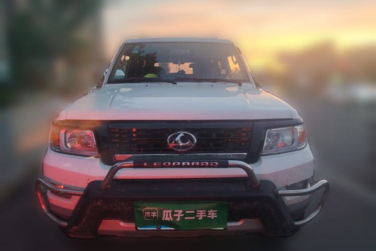 Used Leopaard Q6 2015 2.4L Manual 4x4 Excellence Edition Front