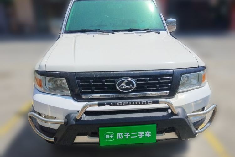 Used Leopaard Q6 2015 2.4L Manual Two-Wheel-Drive Elite Model Front