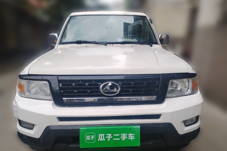 Used Leopaard Q6 2015 2.4L Manual 4x4 Excellence Edition Front