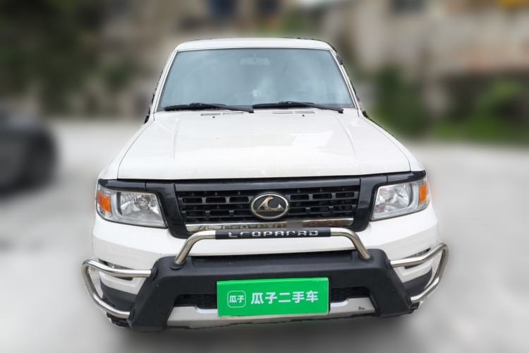 Used Leopaard Q6 2015 2.4L Manual 4x4 Excellence Edition Front