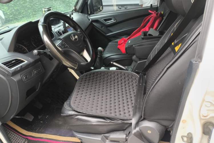 Used Leopaard Q6 2015 2.4L Manual 4x4 Excellence Edition Left Front Seat