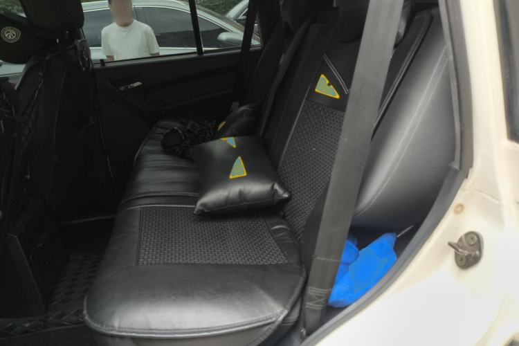 Used Leopaard Q6 2015 2.4L Manual 4x4 Excellence Edition Left Rear Seat