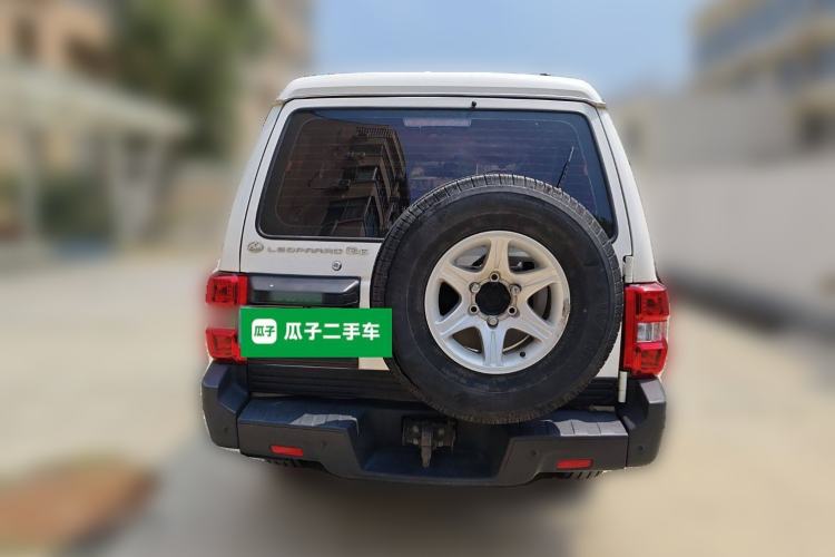 Used Leopaard Q6 2015 2.4L Manual 4x4 Excellence Edition Rear