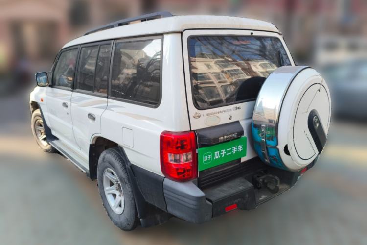 Used Leopaard Q6 2015 2.4L Manual 4x4 Excellence Edition Rear Left 45 Deg