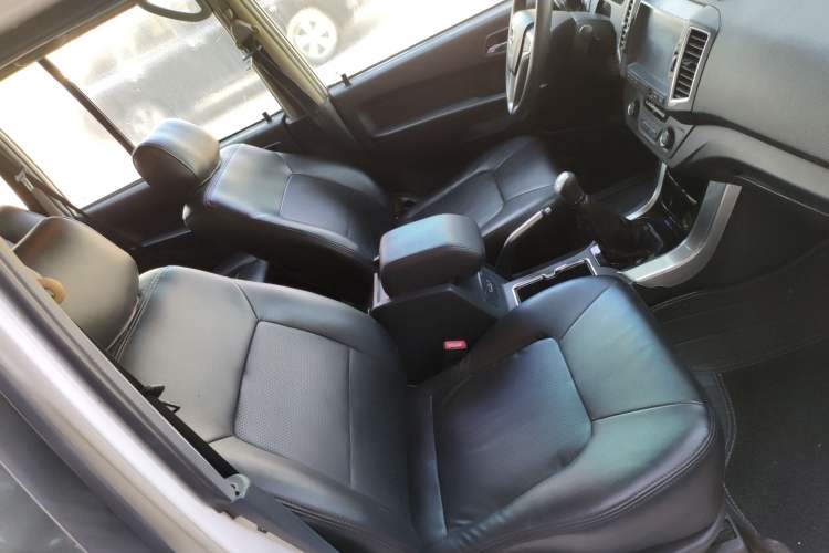 Used Leopaard Q6 2015 2.4L Manual Two-Wheel-Drive Elite Model Right Front Seat