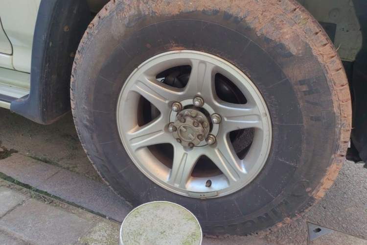 Used Leopaard Q6 2015 2.4L Manual 4x4 Excellence Edition Right Front Wheel Hub