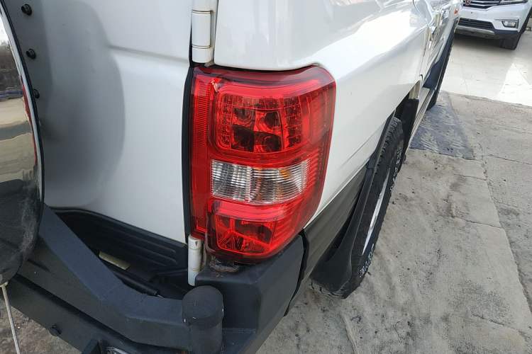 Used Leopaard Q6 2015 2.4L Manual 4x4 Excellence Edition Right Rear Taillight