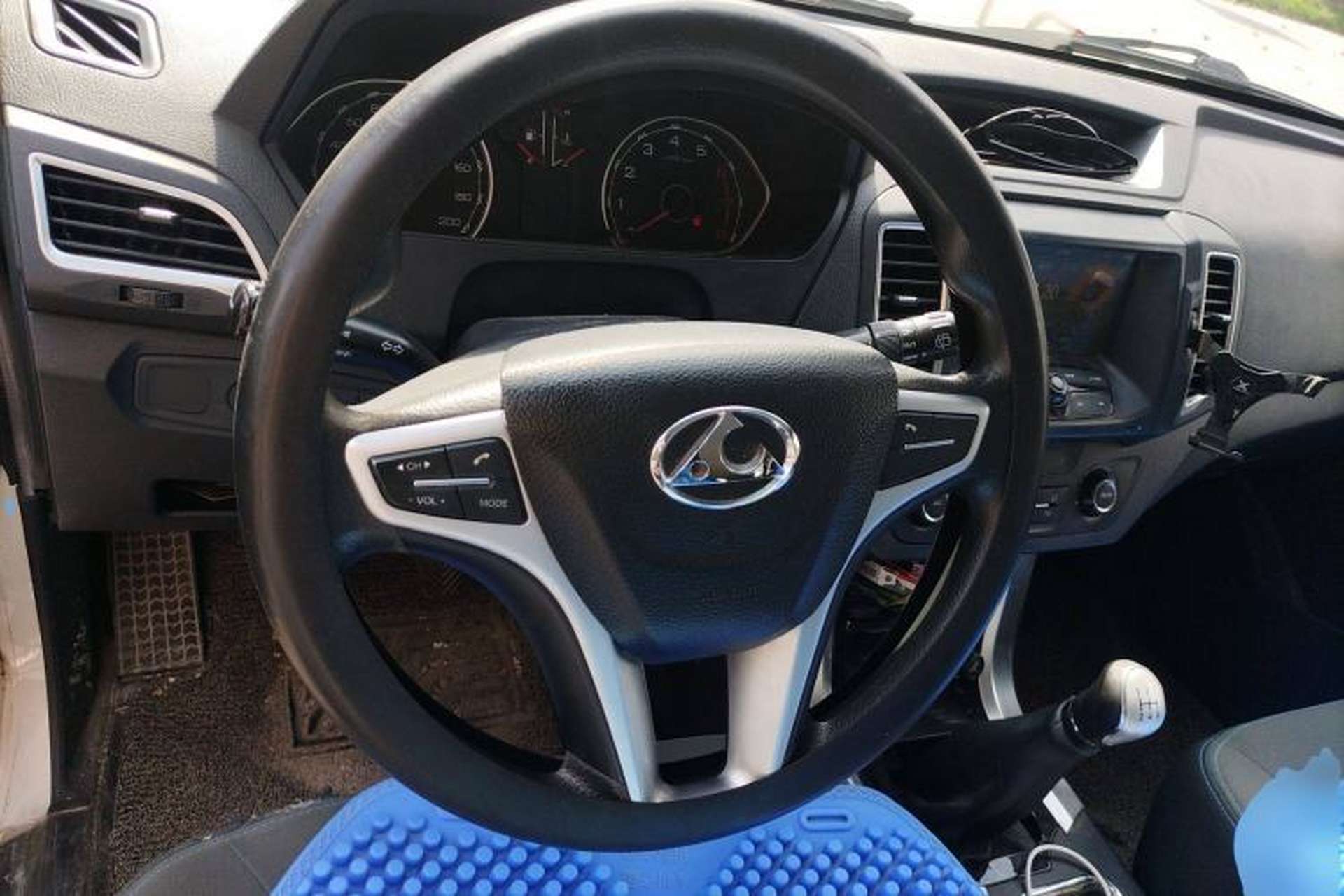 Used Leopaard Q6 2015 2.4L Manual 4x4 Excellence Edition Steering Wheel