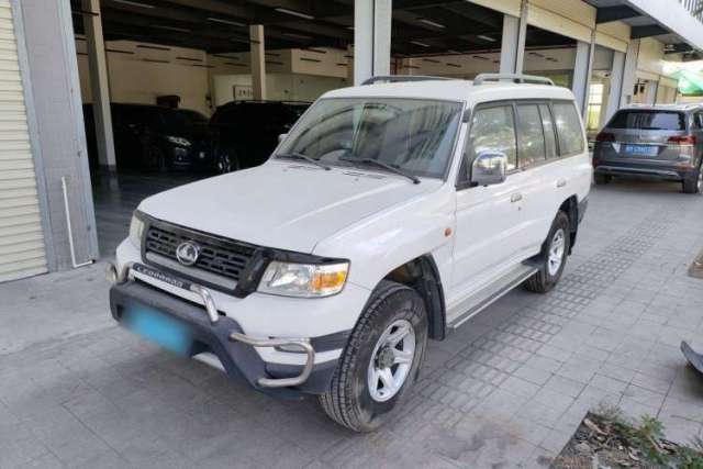 Used Leopaard Q6 2015 2.4L Manual Two-Wheel-Drive Elite Model