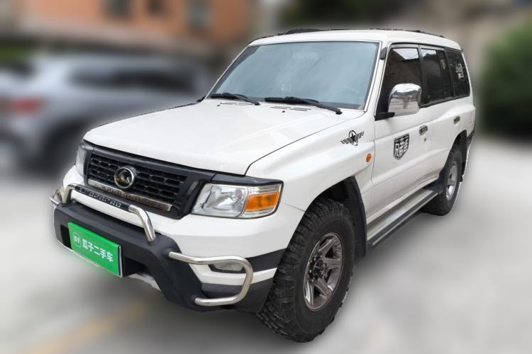 Used Leopaard Q6 2015 2.4L Manual 4x4 Excellence Edition Guazi used car, China used car export, Used car for sale, Used cars, Cheapest cars for sale