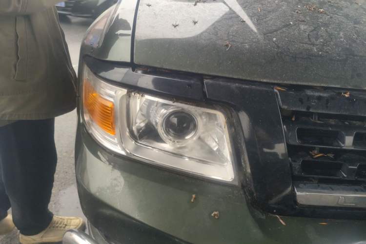 Used Leopaard Q6 2017 2.0T Automatic Two-Wheel Drive Right Front Headlight