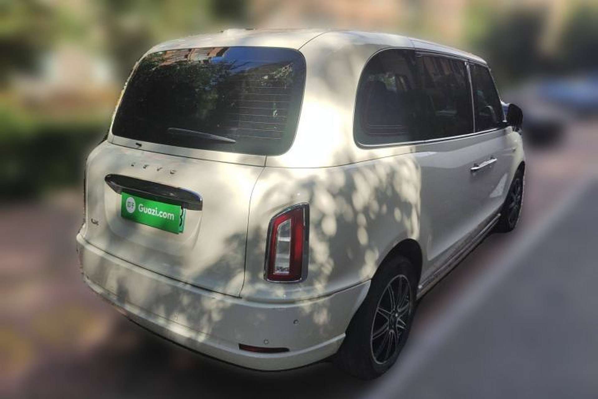 Used LEVC TX 2022 TX5 Extended-Range Space Enjoyment Edition Rear Right 45 Deg