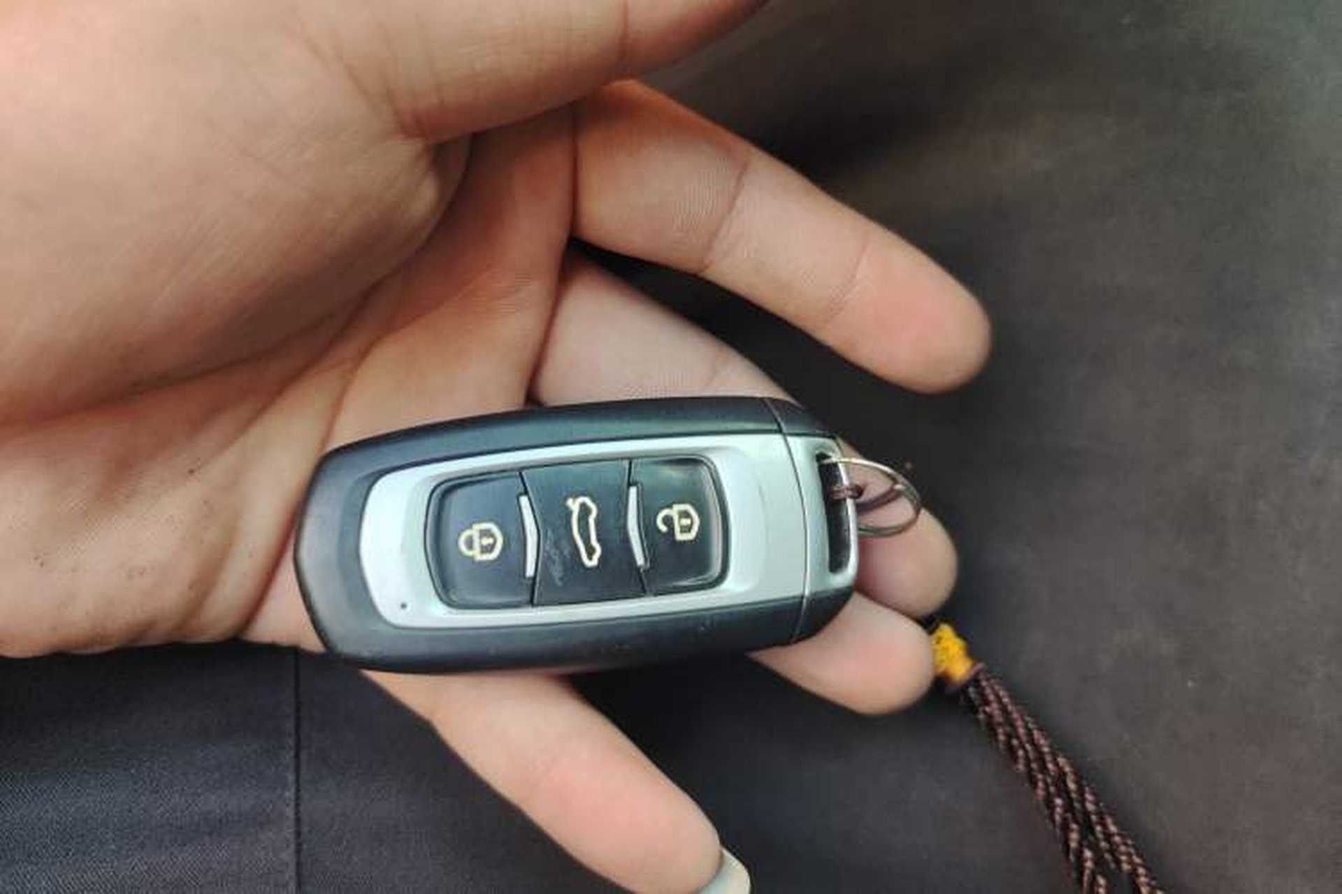 Used LEVC TX 2022 TX5 Extended-Range Space Enjoyment Edition Vehicle Key