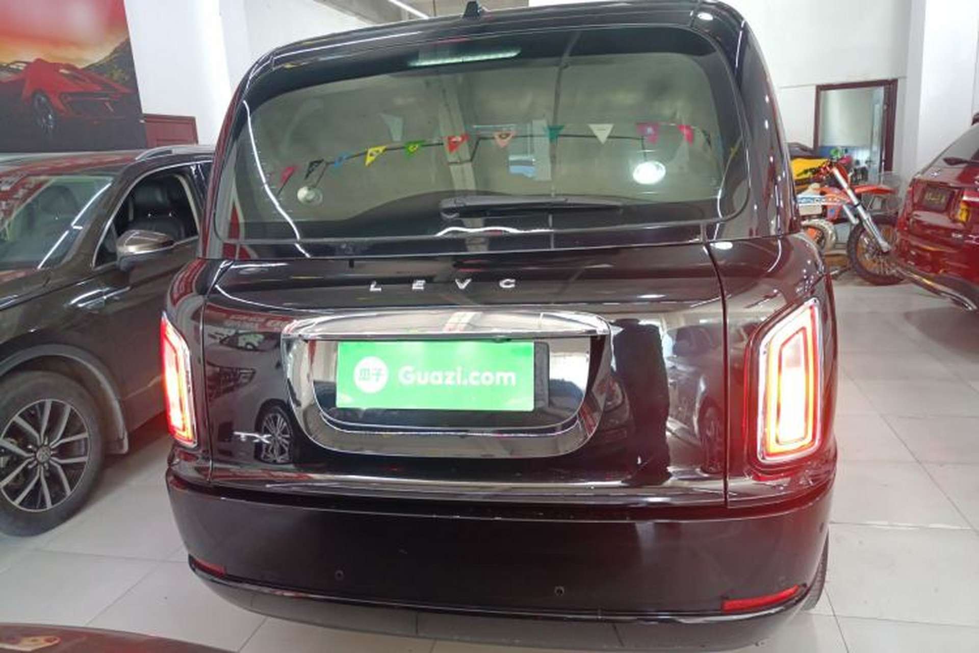 Used LEVC TX 2022 TX5 Extended-Range Space Enjoyment Edition Exterior 4