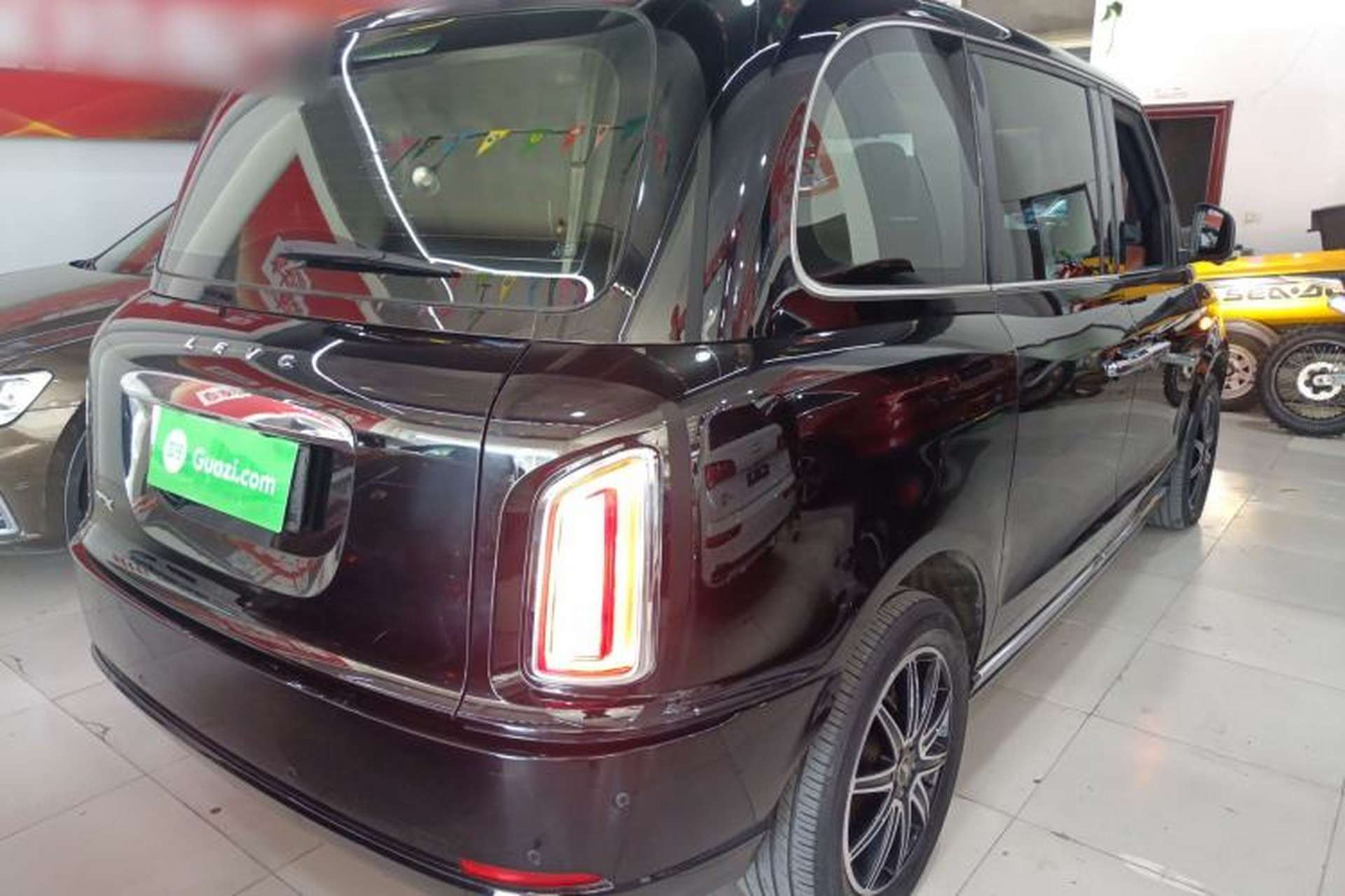 Used LEVC TX 2022 TX5 Extended-Range Space Enjoyment Edition Exterior 5