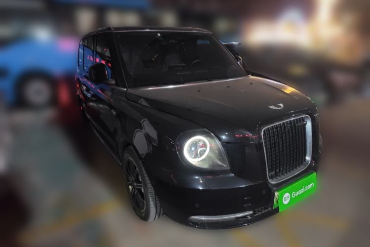 Used LEVC TX 2022 TX5 Extended-Range Space Enjoyment Edition Front Right 45 Deg