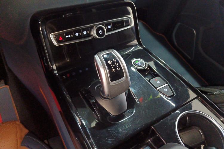 Used LEVC TX 2022 TX5 Extended-Range Space Enjoyment Edition Gear Lever