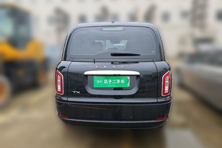 Used LEVC TX 2022 TX5 All-Electric Urban Living Room Edition Rear