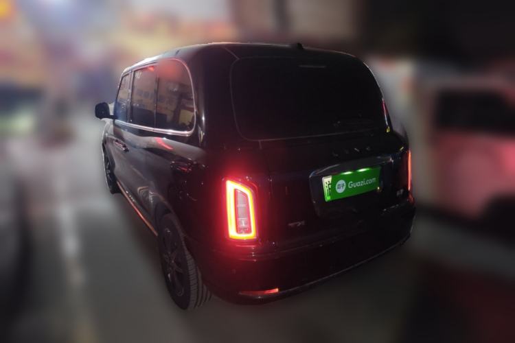 Used LEVC TX 2022 TX5 Extended-Range Space Enjoyment Edition Rear Left 45 Deg