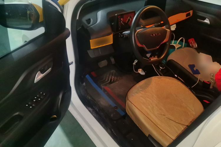Used Levdeo Mango 2022 200 Standard Edition Driver Seat