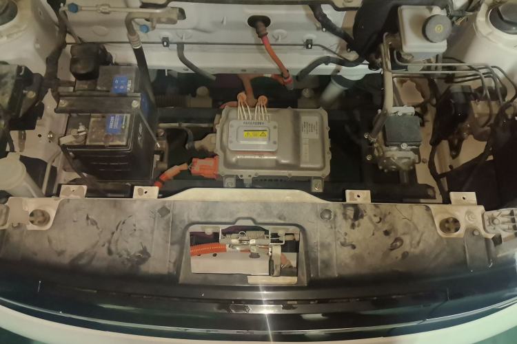 Used Levdeo Mango 2022 200 Standard Edition Engine Bay