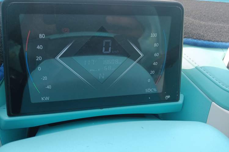 Used Levdeo Mango 2021 Qumang Yuedong Edition 200km Odometer Close Up