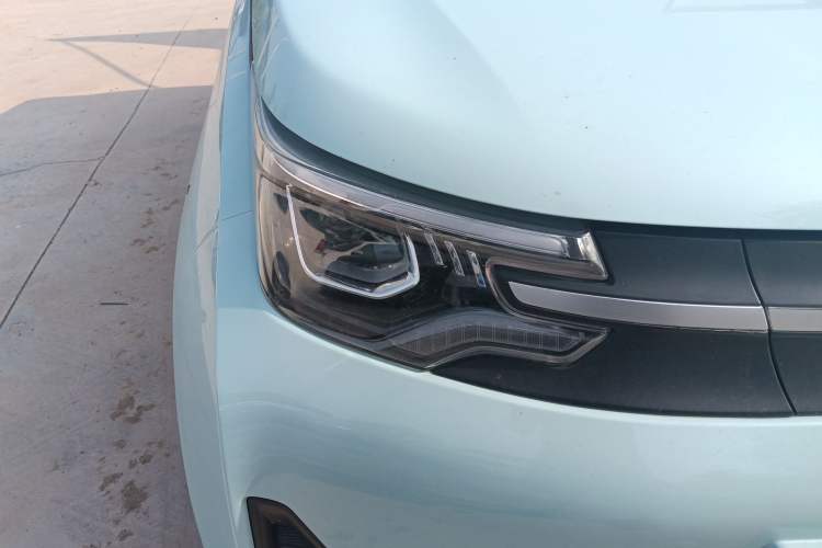 Used Levdeo Mango 2021 Qumang Yuedong Edition 200km Right Front Headlight