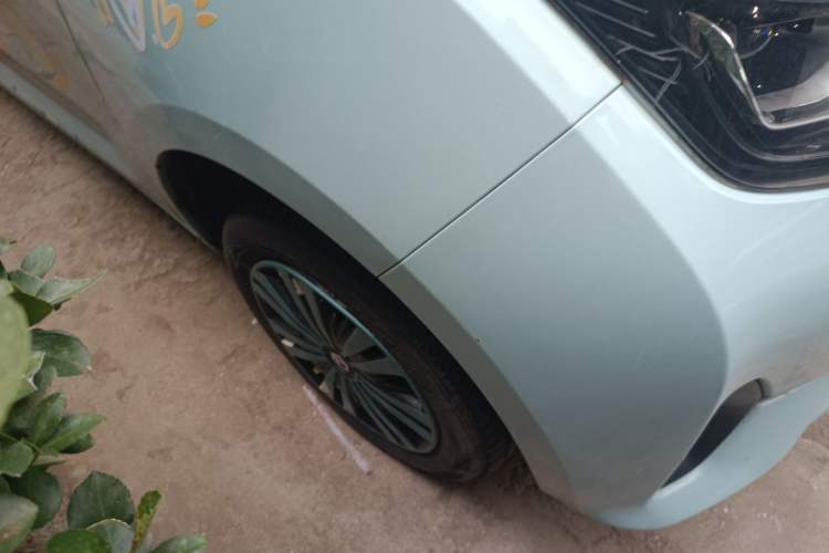 Used Levdeo Mango 2021 LeMang Dynamic Edition Right Front Wheel Hub