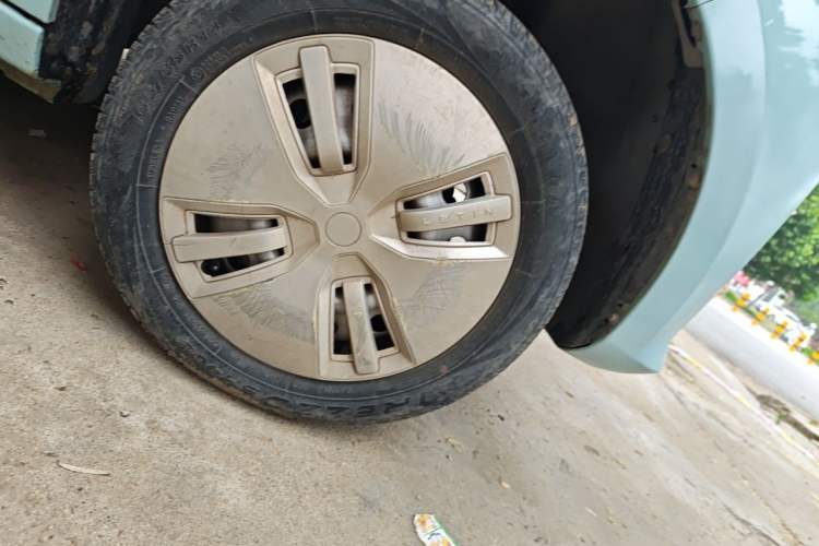 Used Levdeo Mango 2021 LeMang Dynamic Edition Right Front Wheel Hub