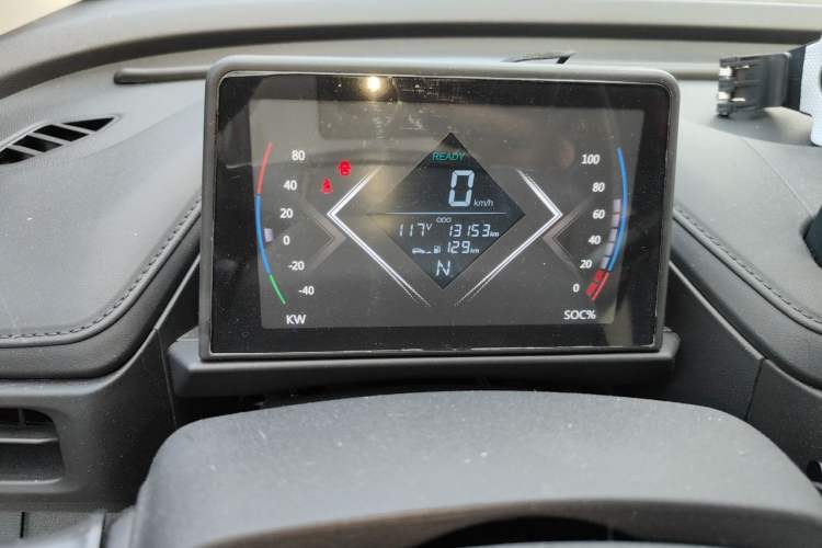 Used Levdeo Mango 2021 Qumang Yuedong Edition 200km Odometer Close Up