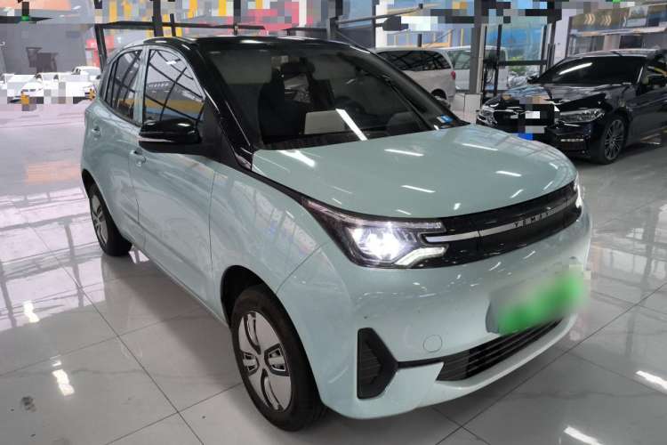 Used Levdeo Mango 2022 200 Standard Edition Front Right 45 Deg