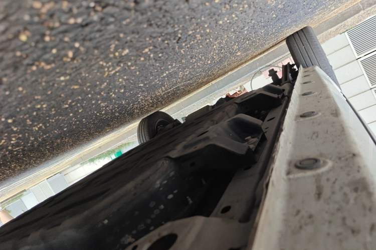 Used Levdeo Mango 2022 200 Standard Edition Chassis Front Right