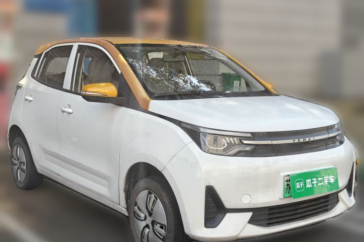 Used Levdeo Mango 2022 200 Standard Edition Front Right 45 Deg