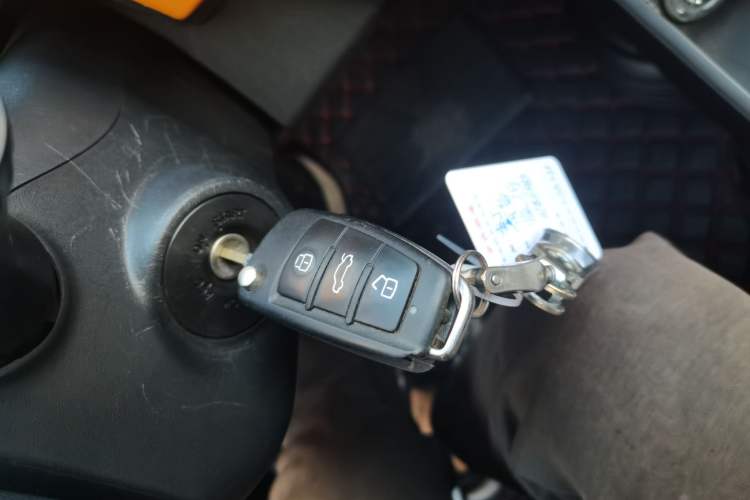 Used Levdeo Mango 2022 135 Classic Edition Vehicle Key