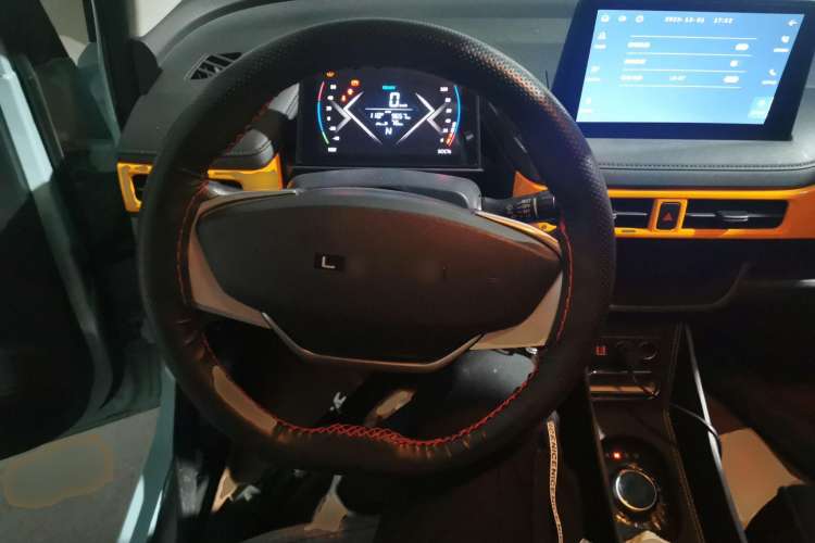 Used Levdeo MangoPro 2022 200 Classic Edition Steering Wheel