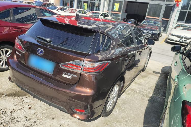 Used Lexus CT 2014 CT200h Comfort Edition Monochrome Rear Right 45 Deg