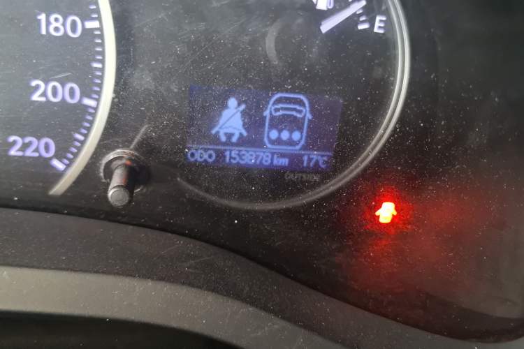 Used Lexus CT 2013 CT200h Comfort Edition Odometer Close Up