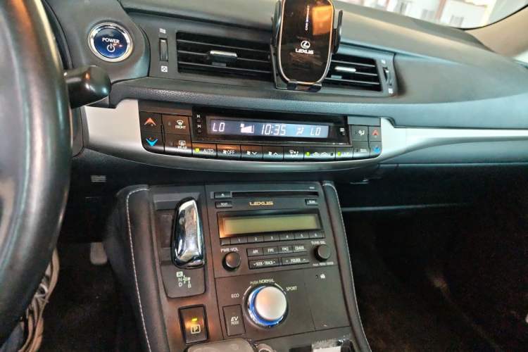 Used Lexus CT 2012 CT200h Elite Edition Audio And AC Panel