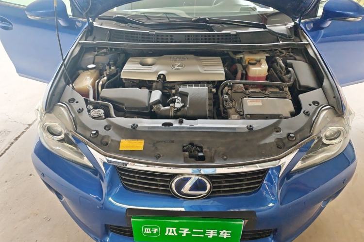 Used Lexus CT 2012 CT200h Elite Edition Engine Bay