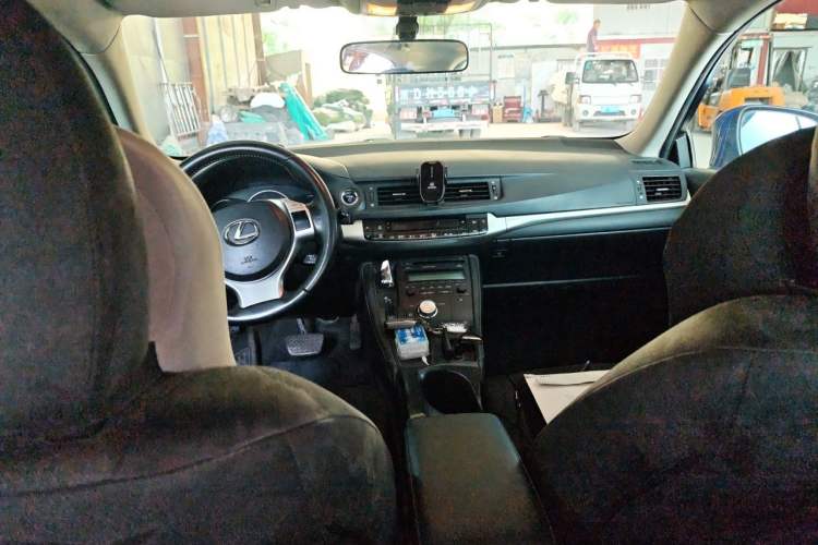 Used Lexus CT 2012 CT200h Elite Edition Headliner