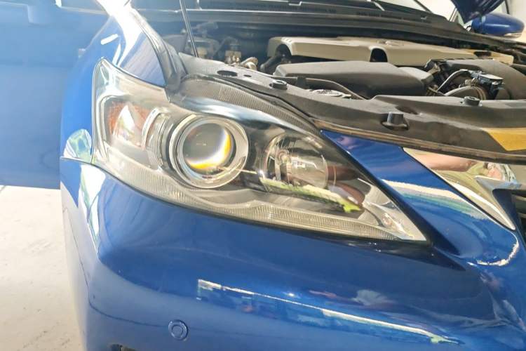 Used Lexus CT 2012 CT200h Elite Edition Right Front Headlight