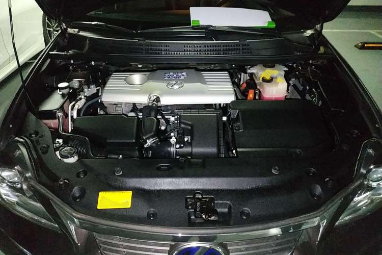 Used Lexus CT 2012 CT200h Premier Edition Engine Bay