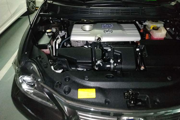 Used Lexus CT 2012 CT200h Premier Edition Engine Bay Right