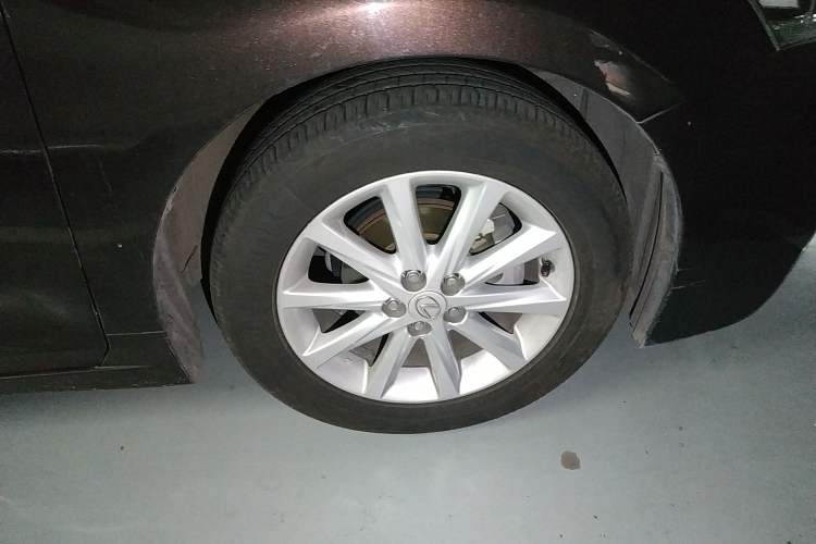 Used Lexus CT 2012 CT200h Premier Edition Right Front Wheel Hub