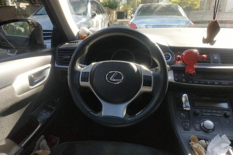 Used Lexus CT 2012 CT200h Elite Edition Steering Wheel