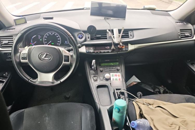 Used Lexus CT 2012 CT200h Elite Edition Center Console