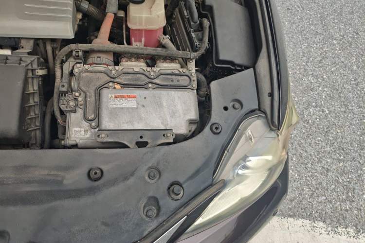 Used Lexus CT 2012 CT200h Elite Edition Engine Bay Left