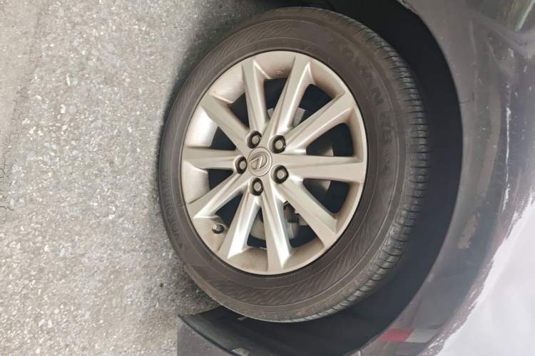 Used Lexus CT 2012 CT200h Elite Edition Right Front Wheel Hub