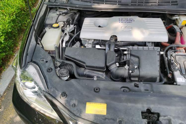 Used Lexus CT 2012 CT200h Elite Edition Engine Bay Right